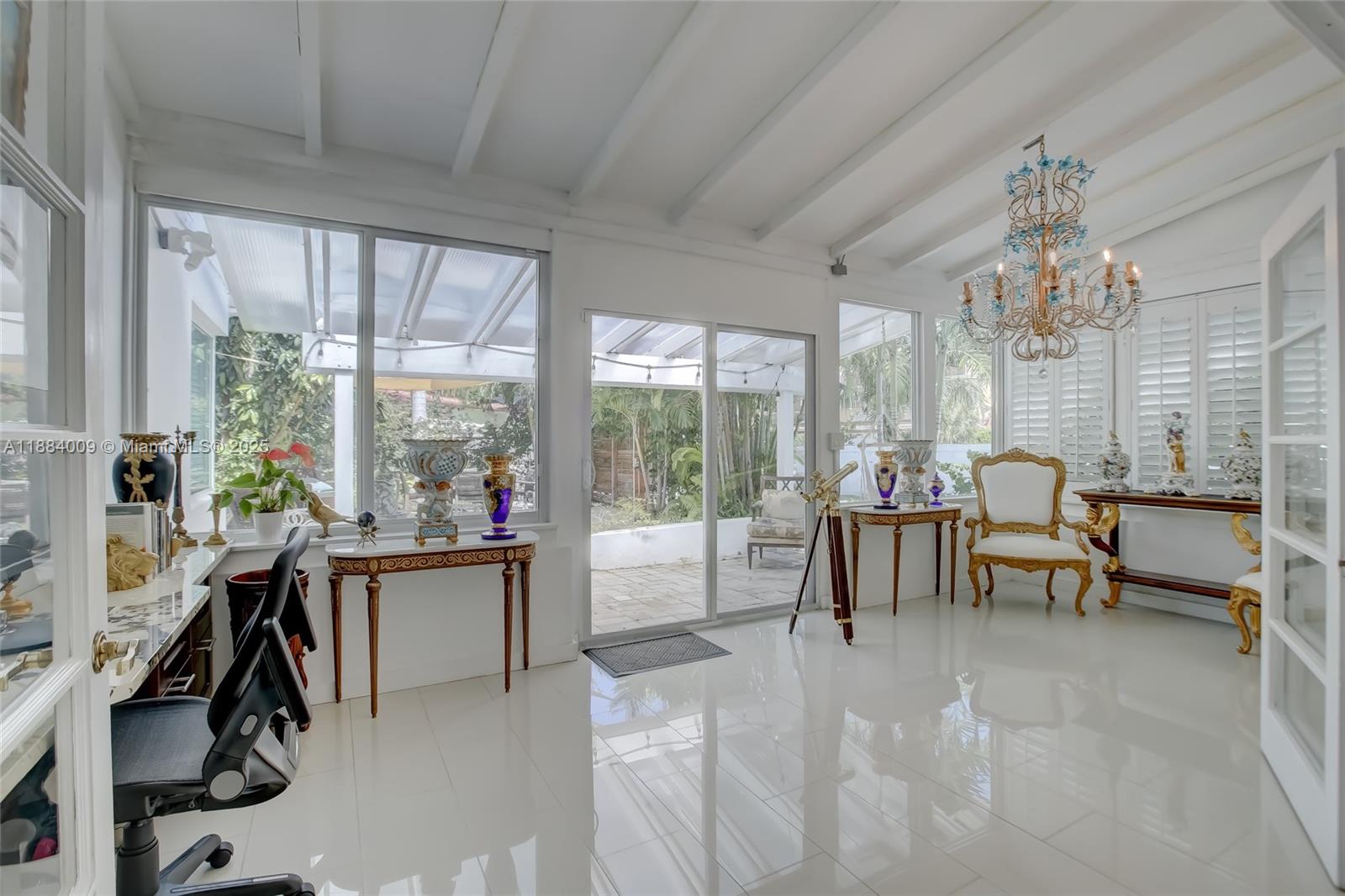 2601 NE 11th Ct, Fort Lauderdale FL 33304
