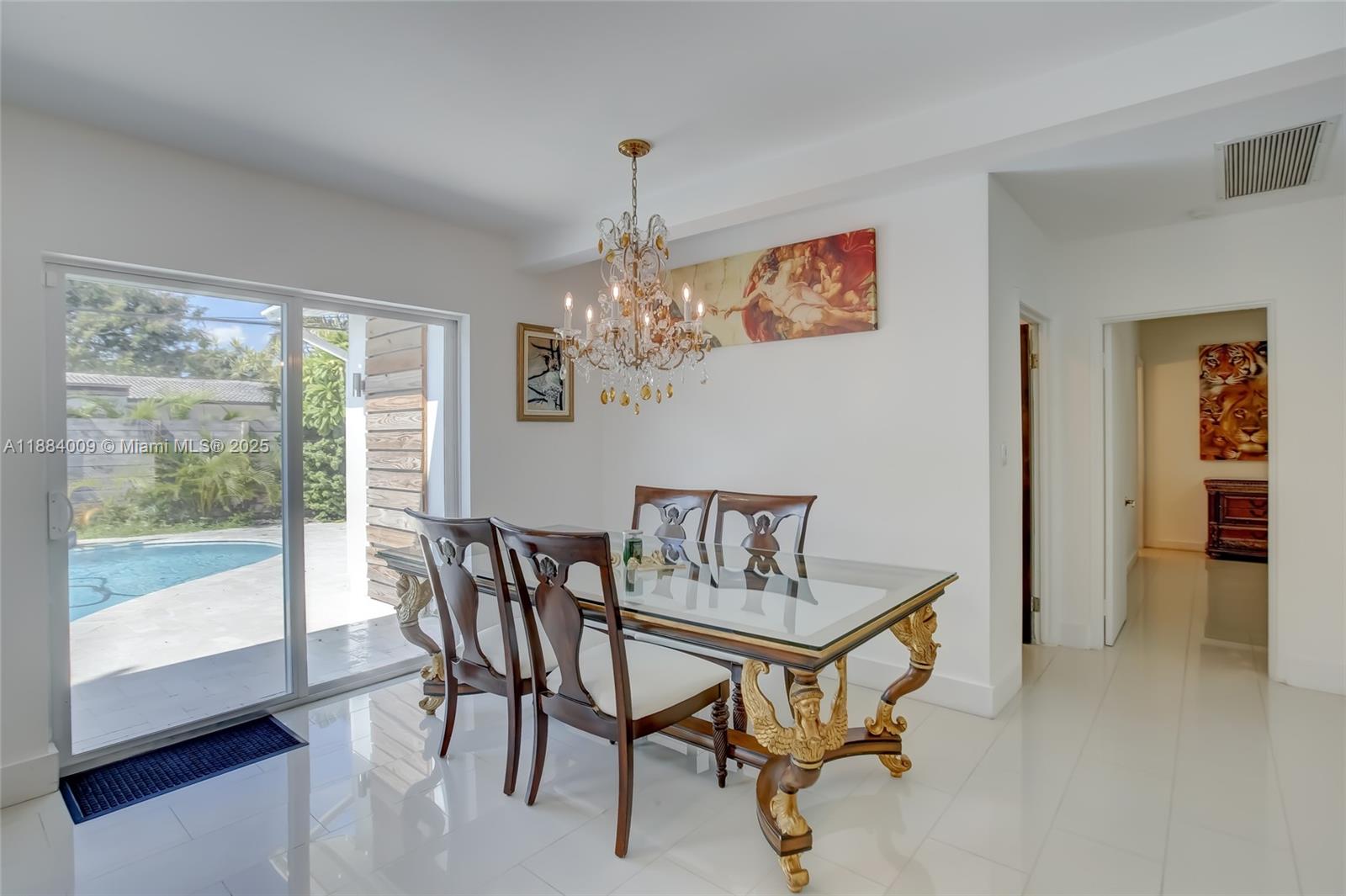 2601 NE 11th Ct, Fort Lauderdale FL 33304
