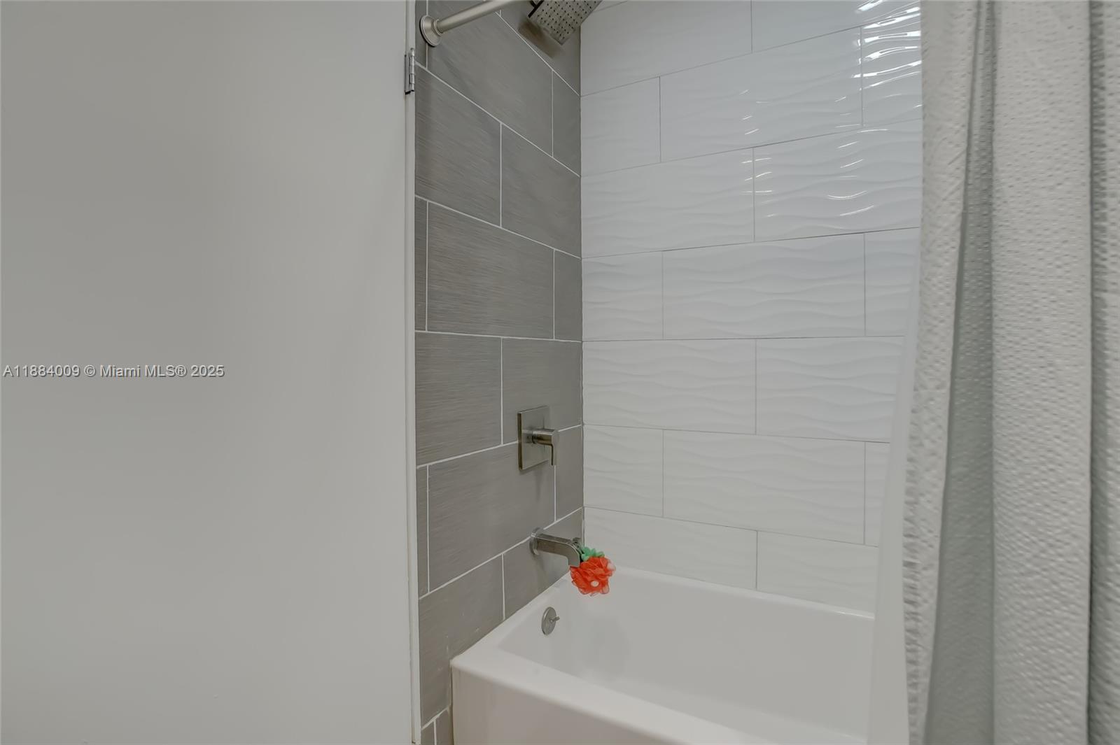 2601 NE 11th Ct, Fort Lauderdale FL 33304