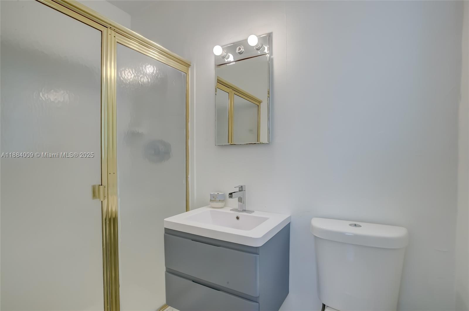 2601 NE 11th Ct, Fort Lauderdale FL 33304
