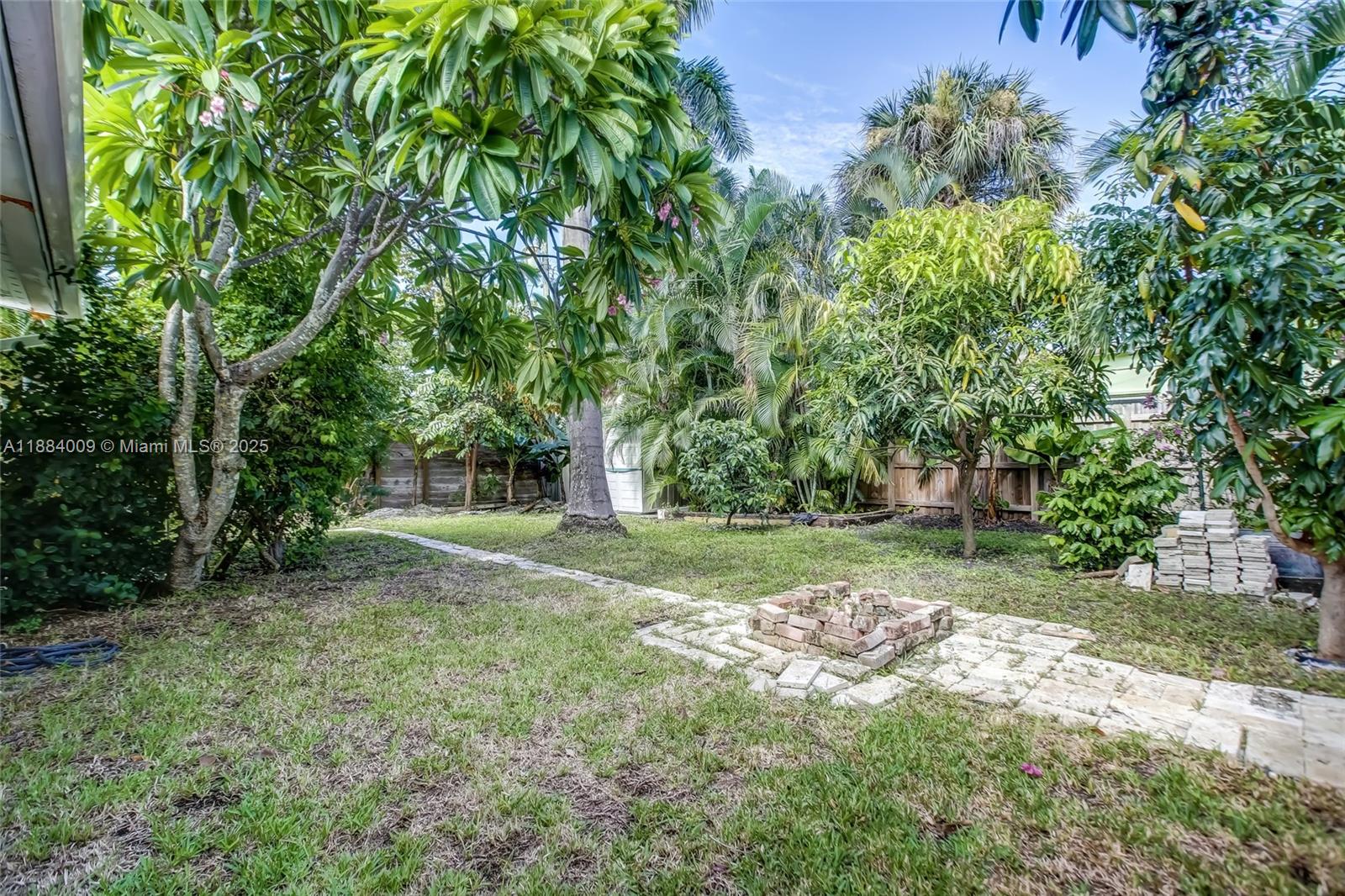 2601 NE 11th Ct, Fort Lauderdale FL 33304