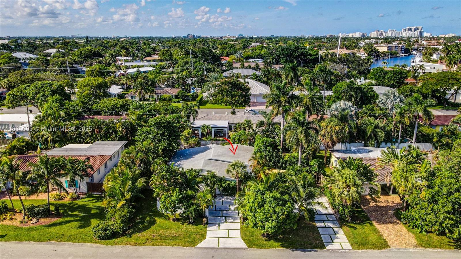 2601 NE 11th Ct, Fort Lauderdale FL 33304