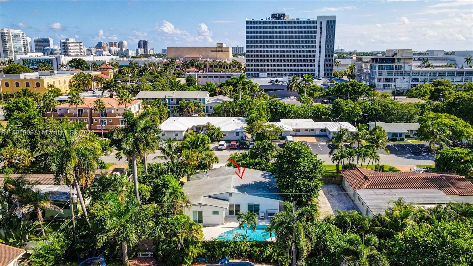 2601 NE 11th Ct, Fort Lauderdale FL 33304
