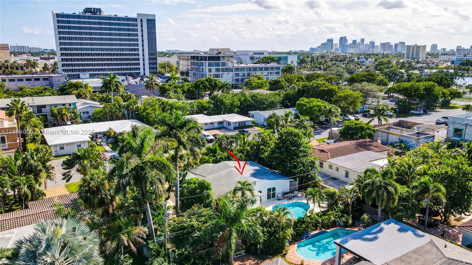 2601 NE 11th Ct, Fort Lauderdale FL 33304