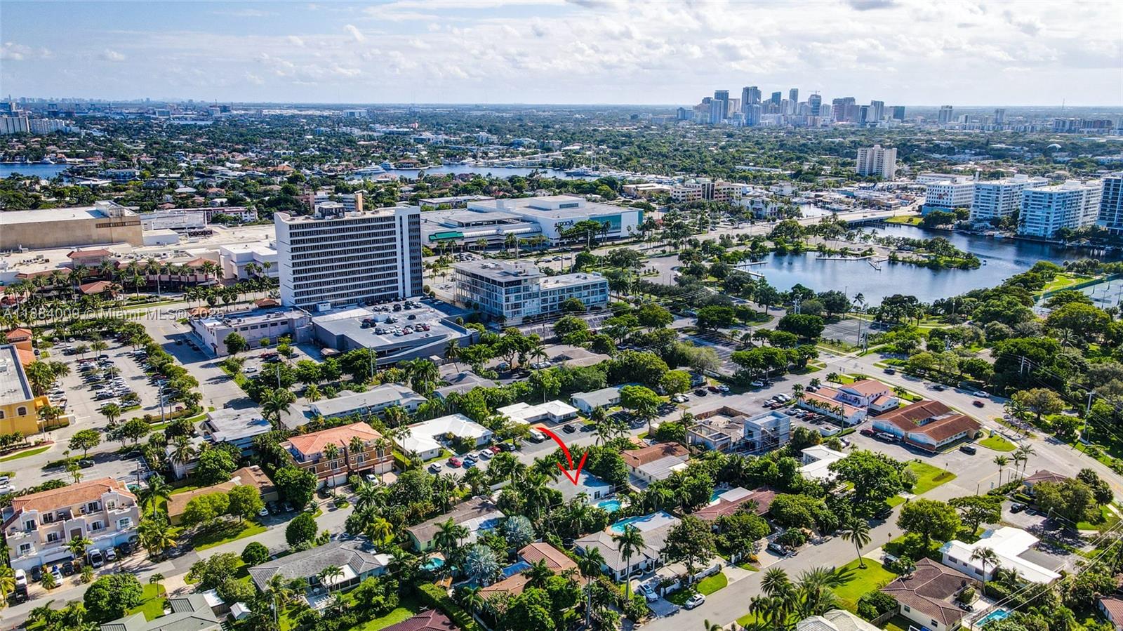 2601 NE 11th Ct, Fort Lauderdale FL 33304
