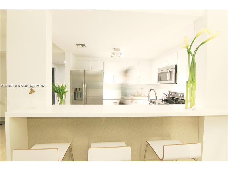 1250 S Miami Ave #901, Miami FL 33130