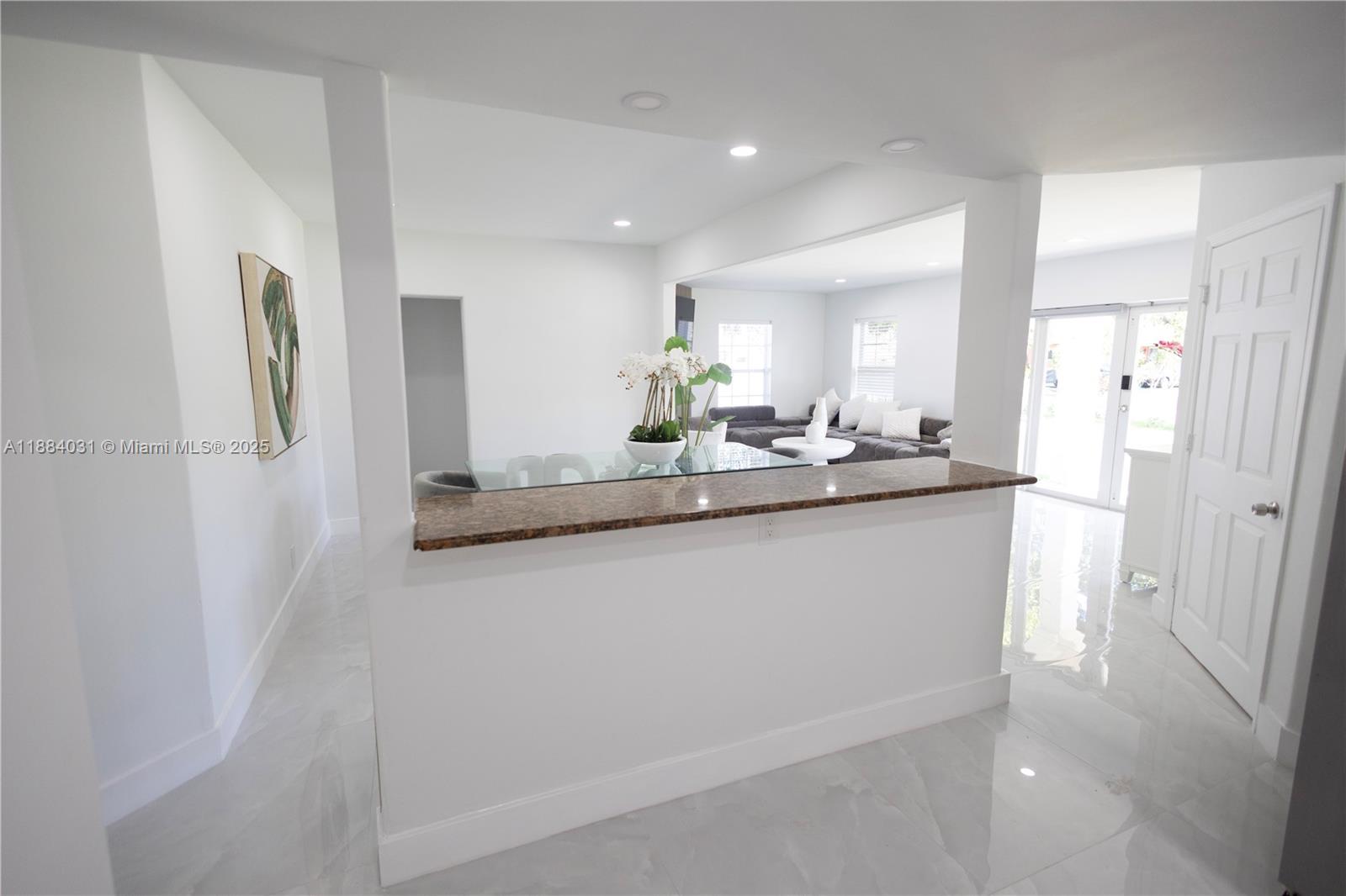 1435 Grant St #na, Hollywood FL 33020