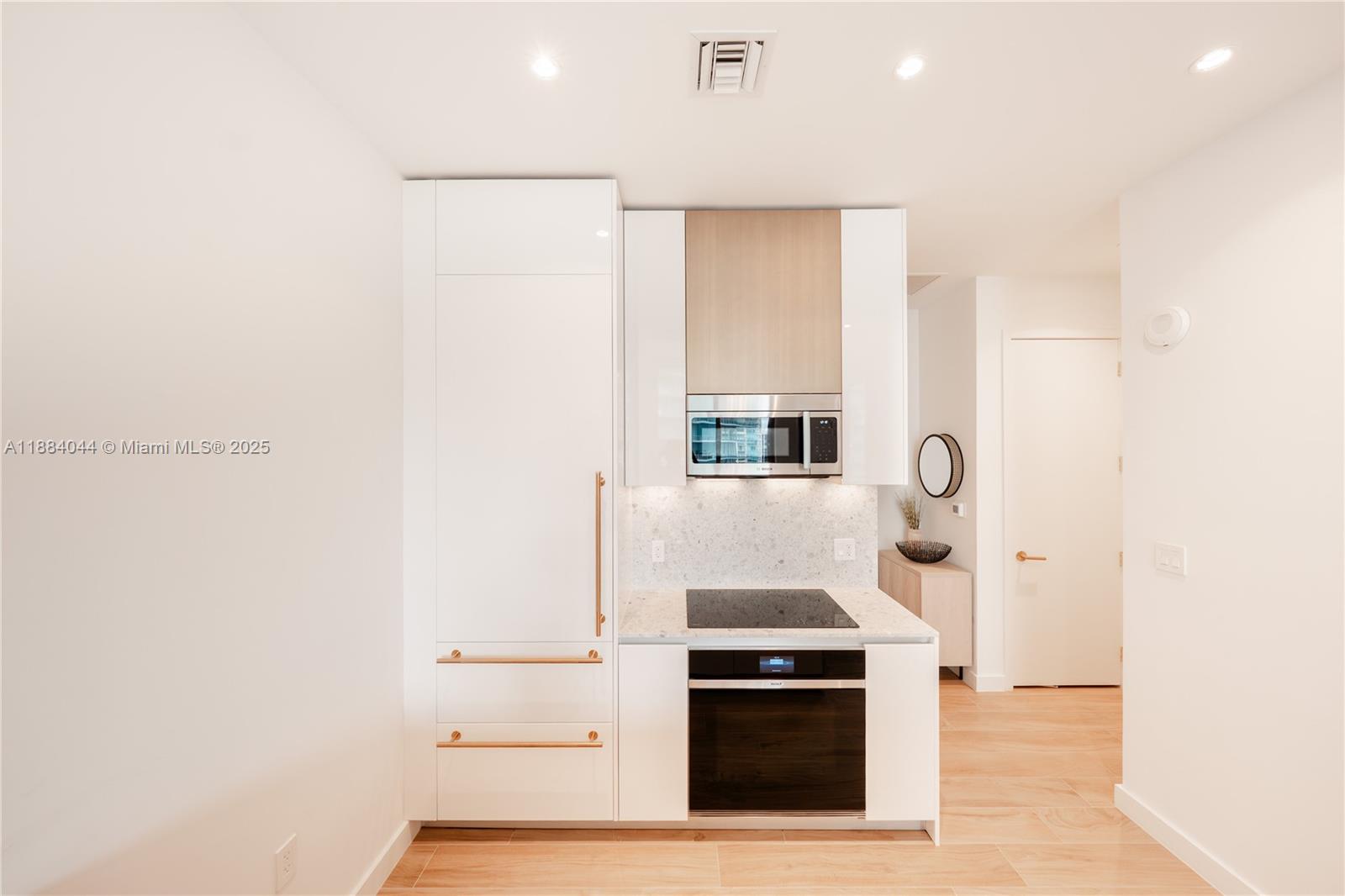 2655 S Bayshore Dr #1007, Miami FL 33133