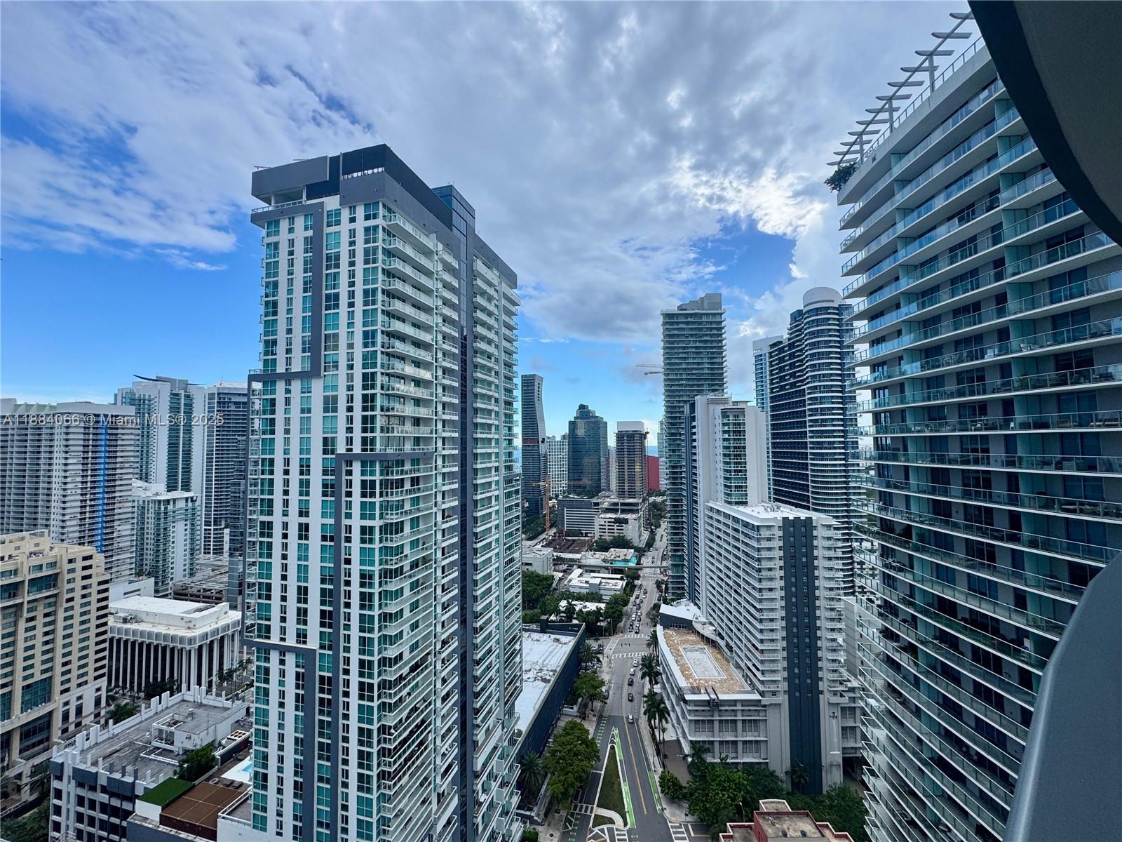 1000 Brickell Plz #3302, Miami FL 33131