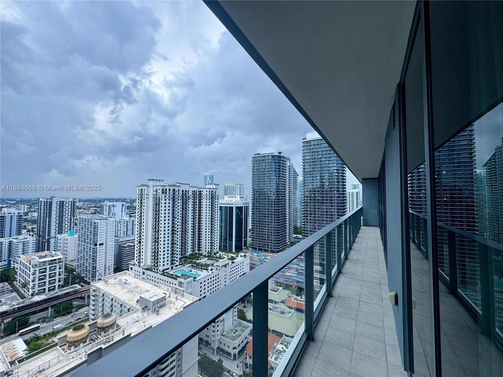 1000 Brickell Plz #3302, Miami FL 33131