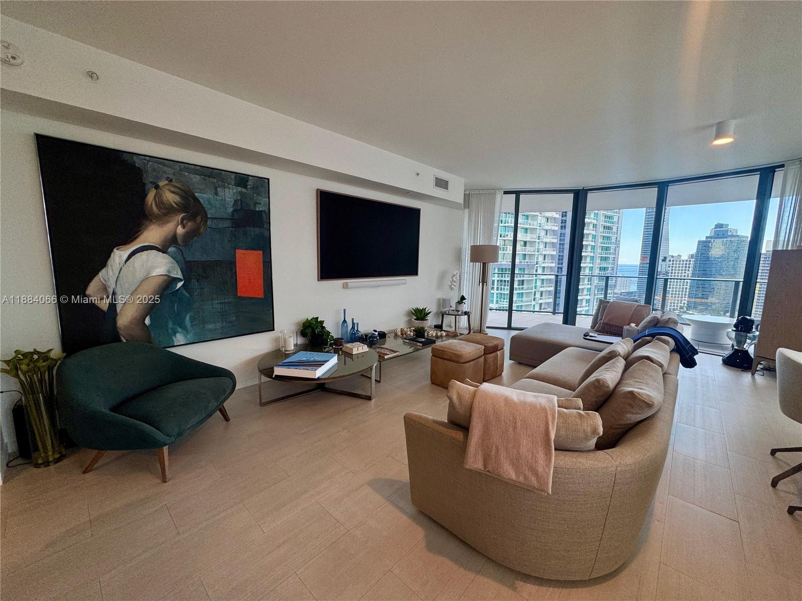 1000 Brickell Plz #3302, Miami FL 33131