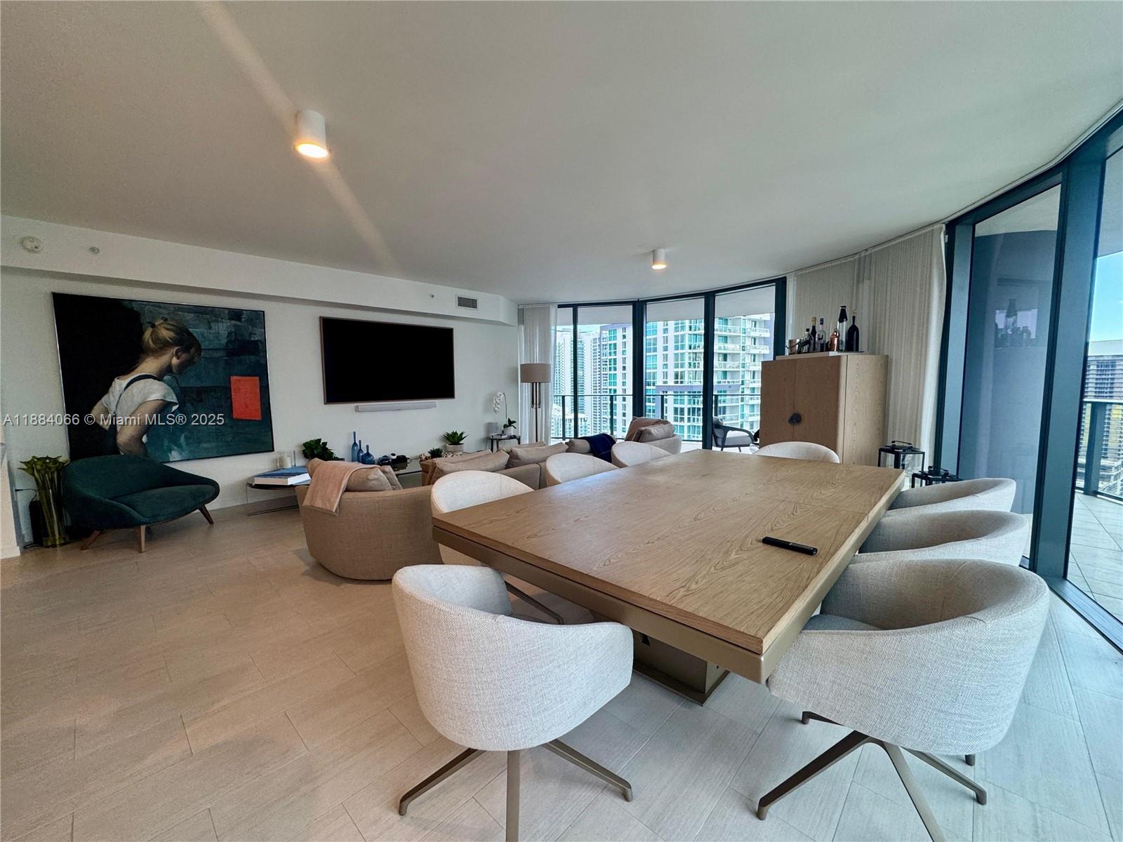 1000 Brickell Plz #3302, Miami FL 33131