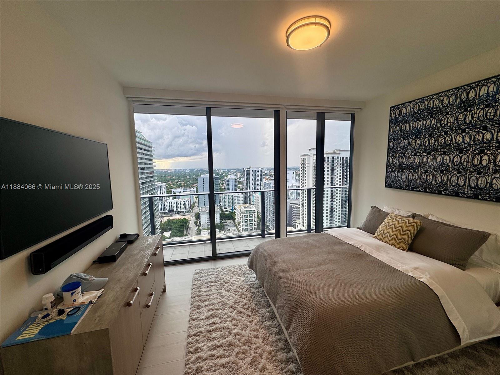 1000 Brickell Plz #3302, Miami FL 33131