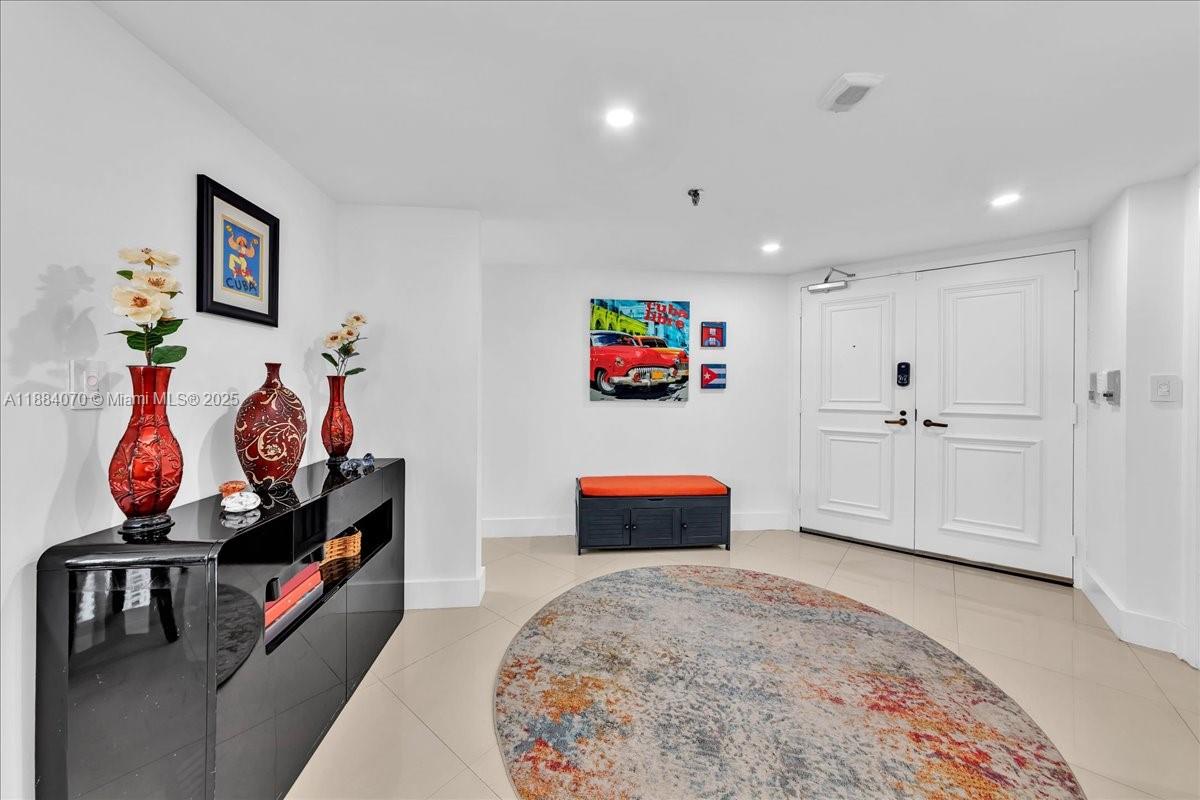 520 Brickell Key Dr #A621, Miami FL 33131