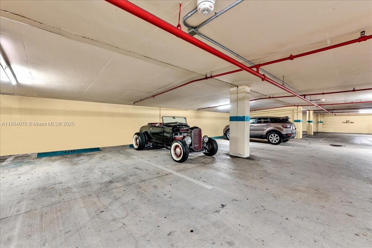 520 Brickell Key Dr #A621, Miami FL 33131