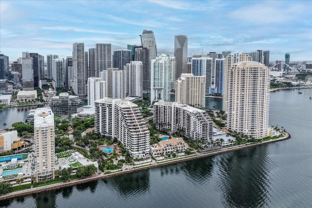 520 Brickell Key Dr #A621, Miami FL 33131