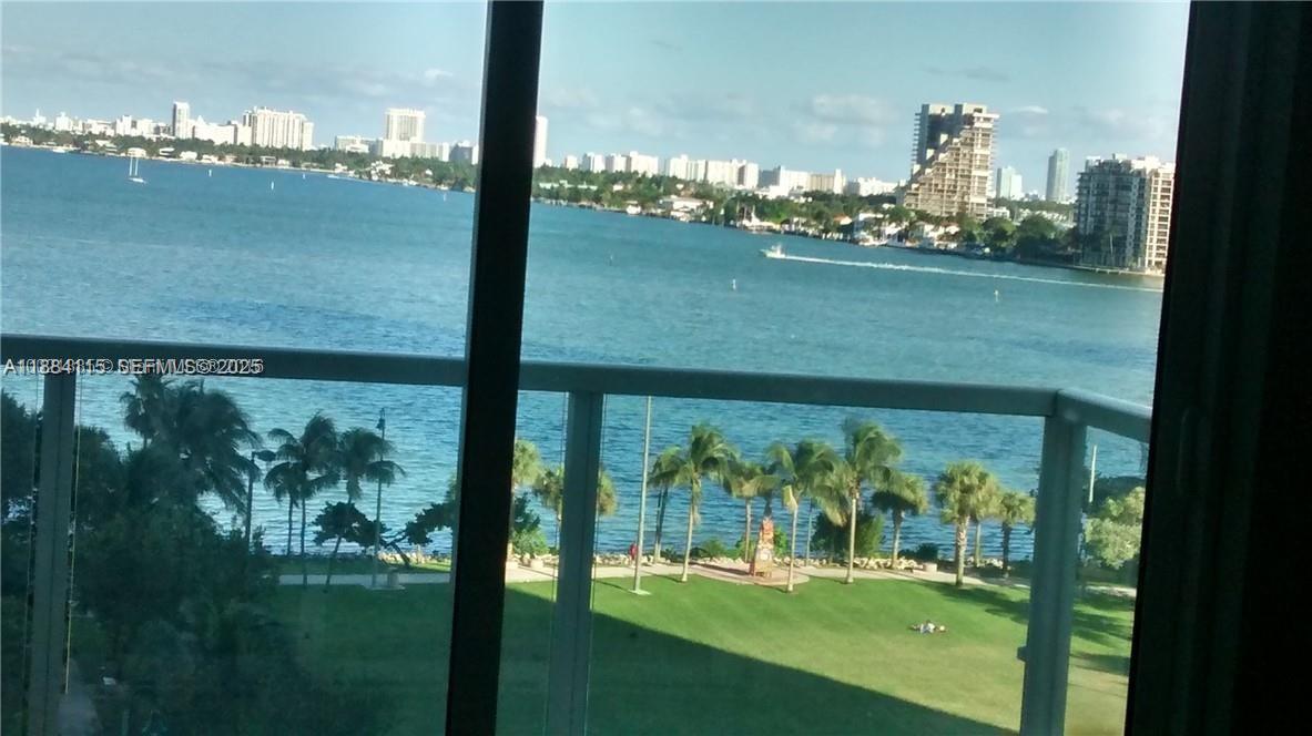 1900 N BAYSHORE DR #901, Miami FL 33132