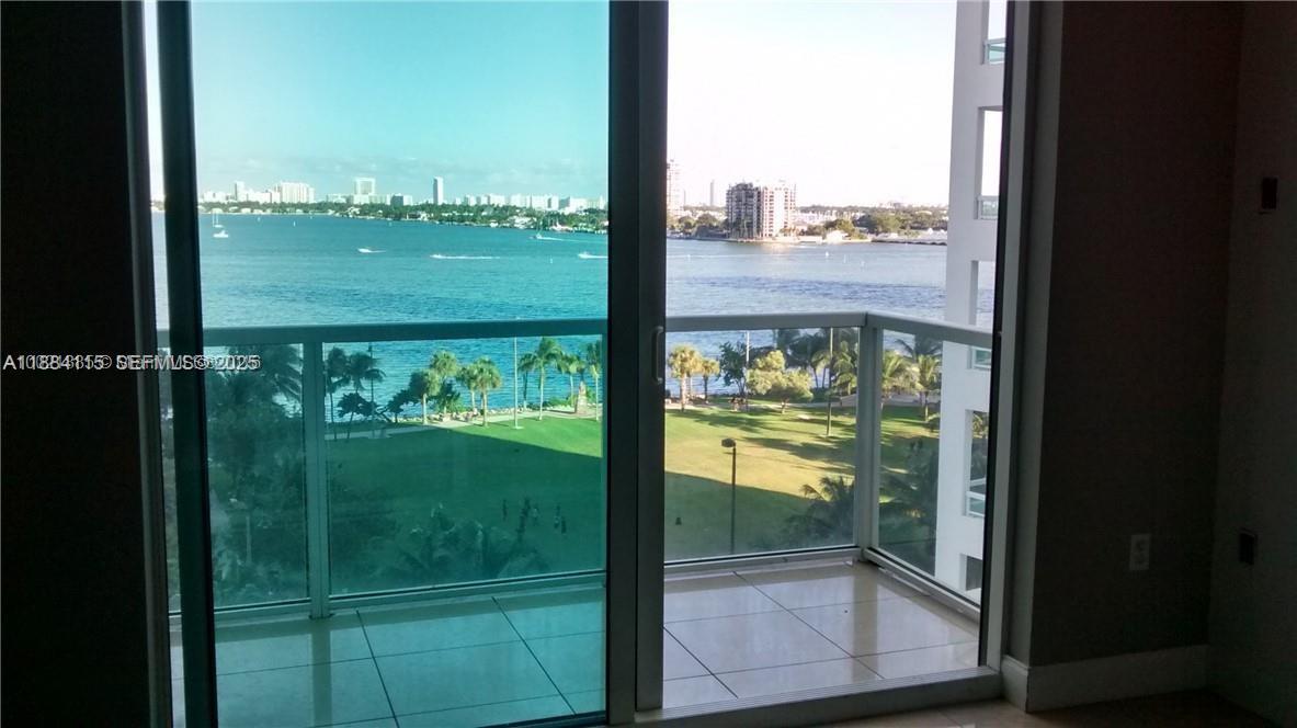 1900 N BAYSHORE DR #901, Miami FL 33132