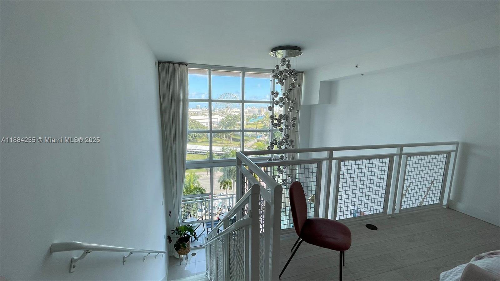 253 NE 2nd St #633, Miami FL 33132