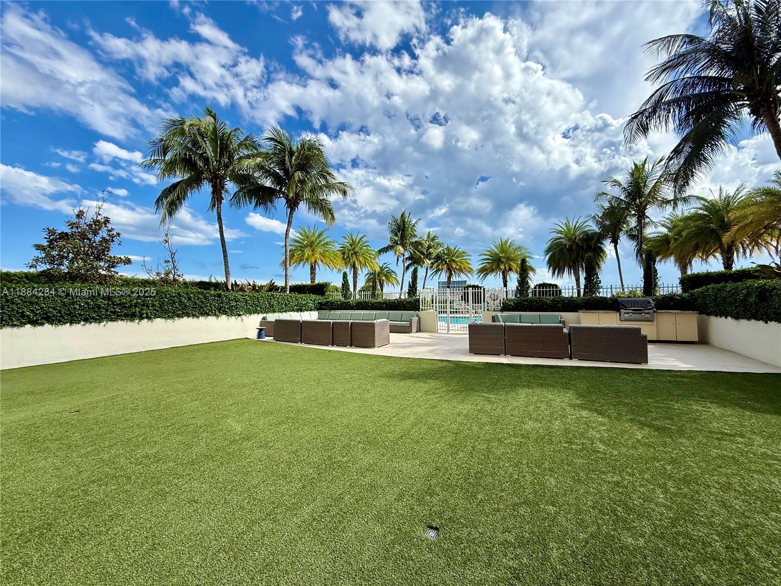 3000 Coral Way #1117, Miami FL 33145