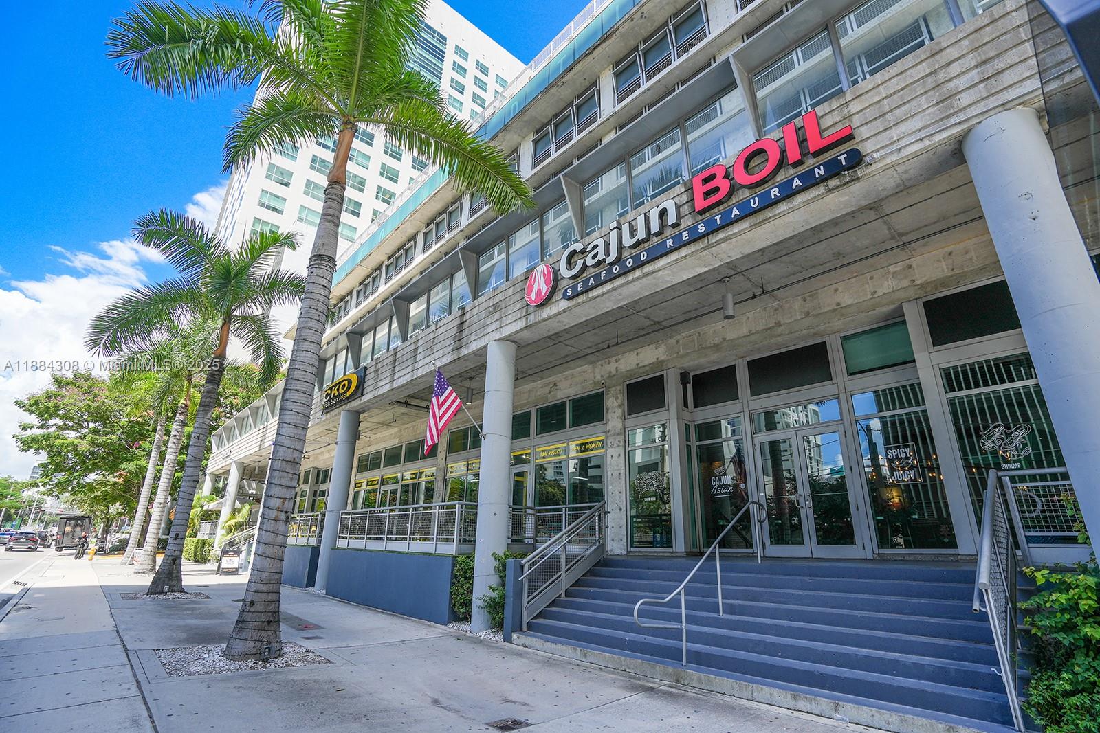 690 SW 1st Ct #2032, Miami FL 33130