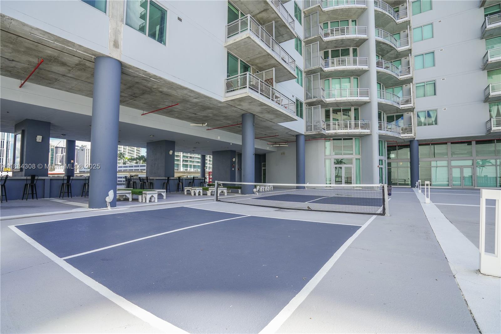 690 SW 1st Ct #2032, Miami FL 33130