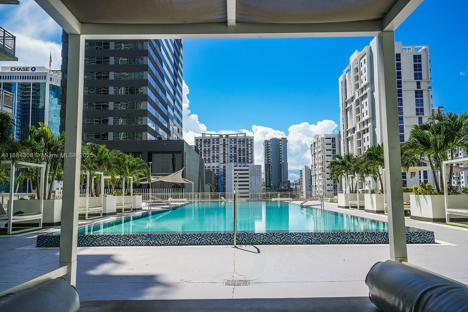690 SW 1st Ct #2032, Miami FL 33130