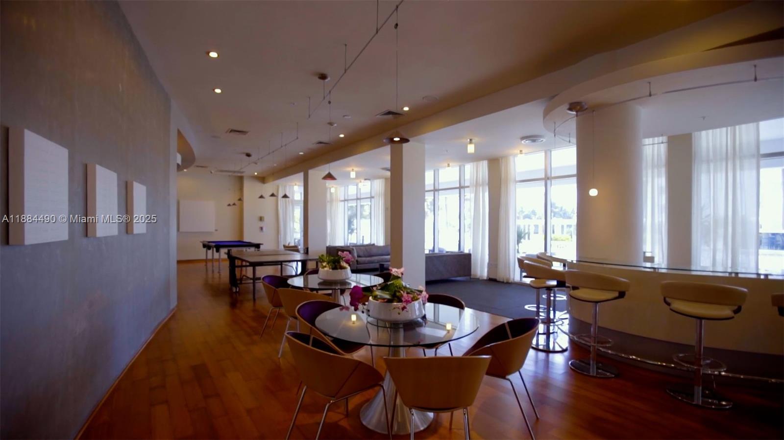 10275 Collins Ave #634, Bal Harbour FL 33154