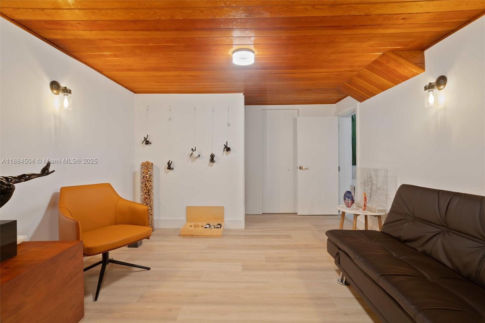 6510 Castaneda St, Coral Gables FL 33146