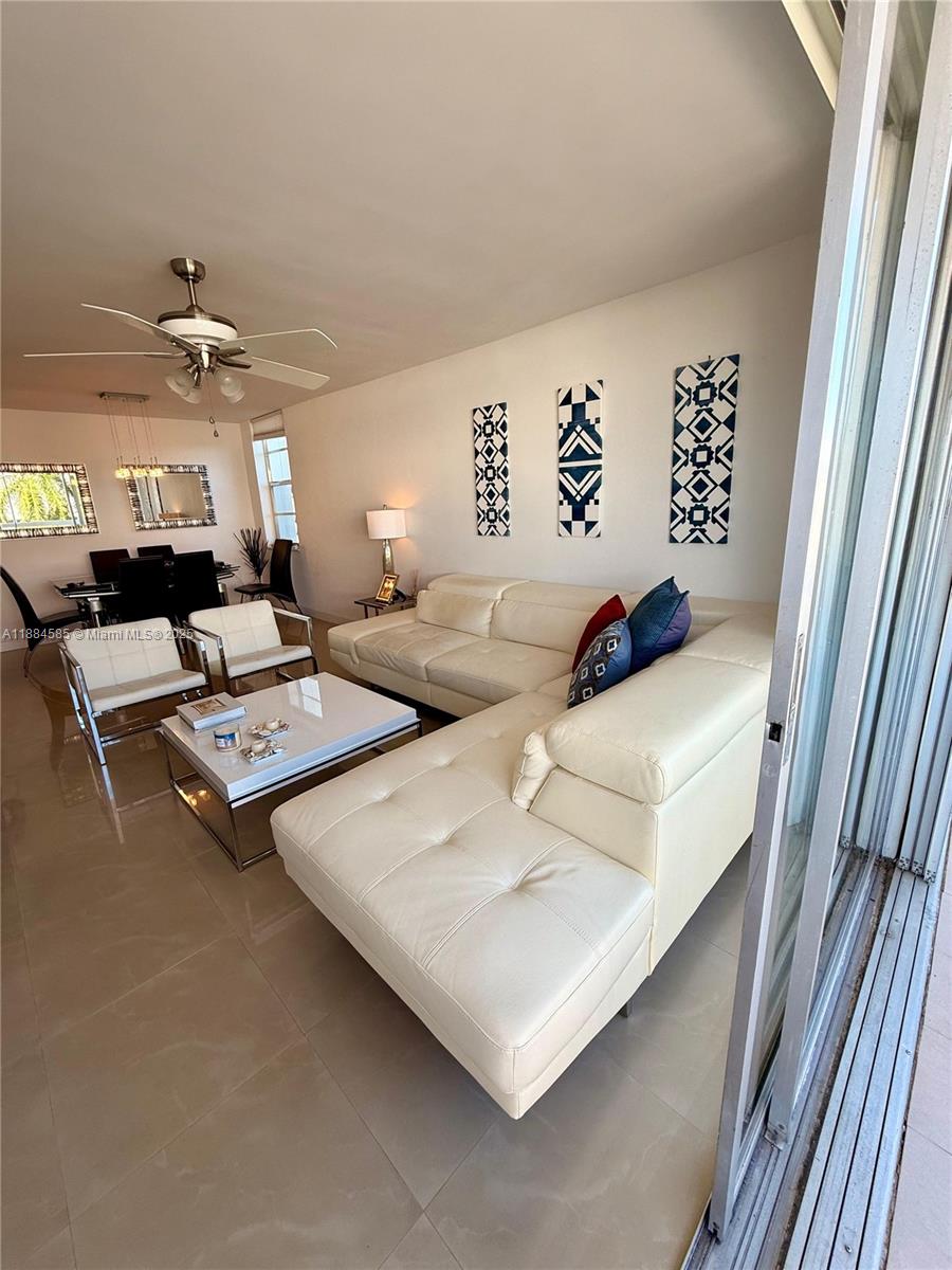 4142 N Jefferson Ave #4D, Miami Beach FL 33140