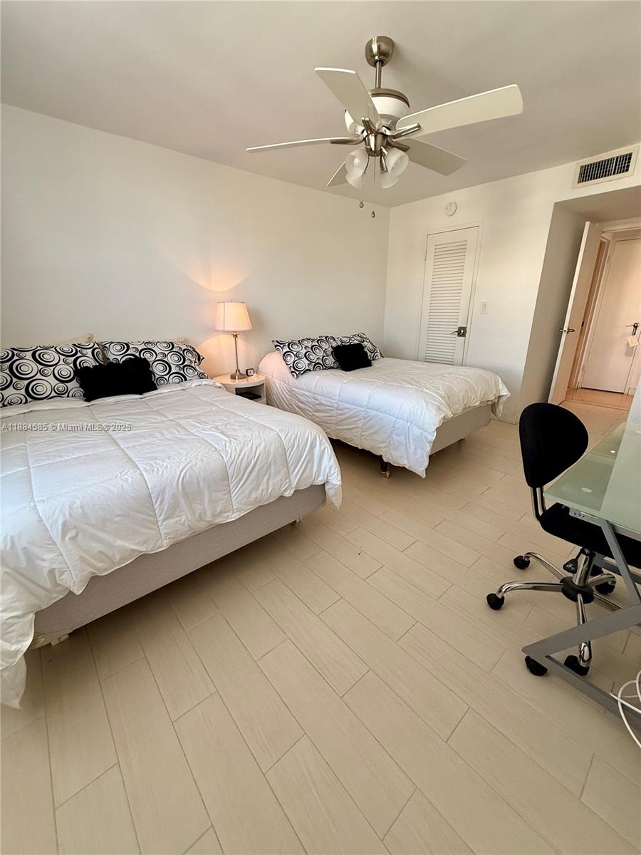 4142 N Jefferson Ave #4D, Miami Beach FL 33140