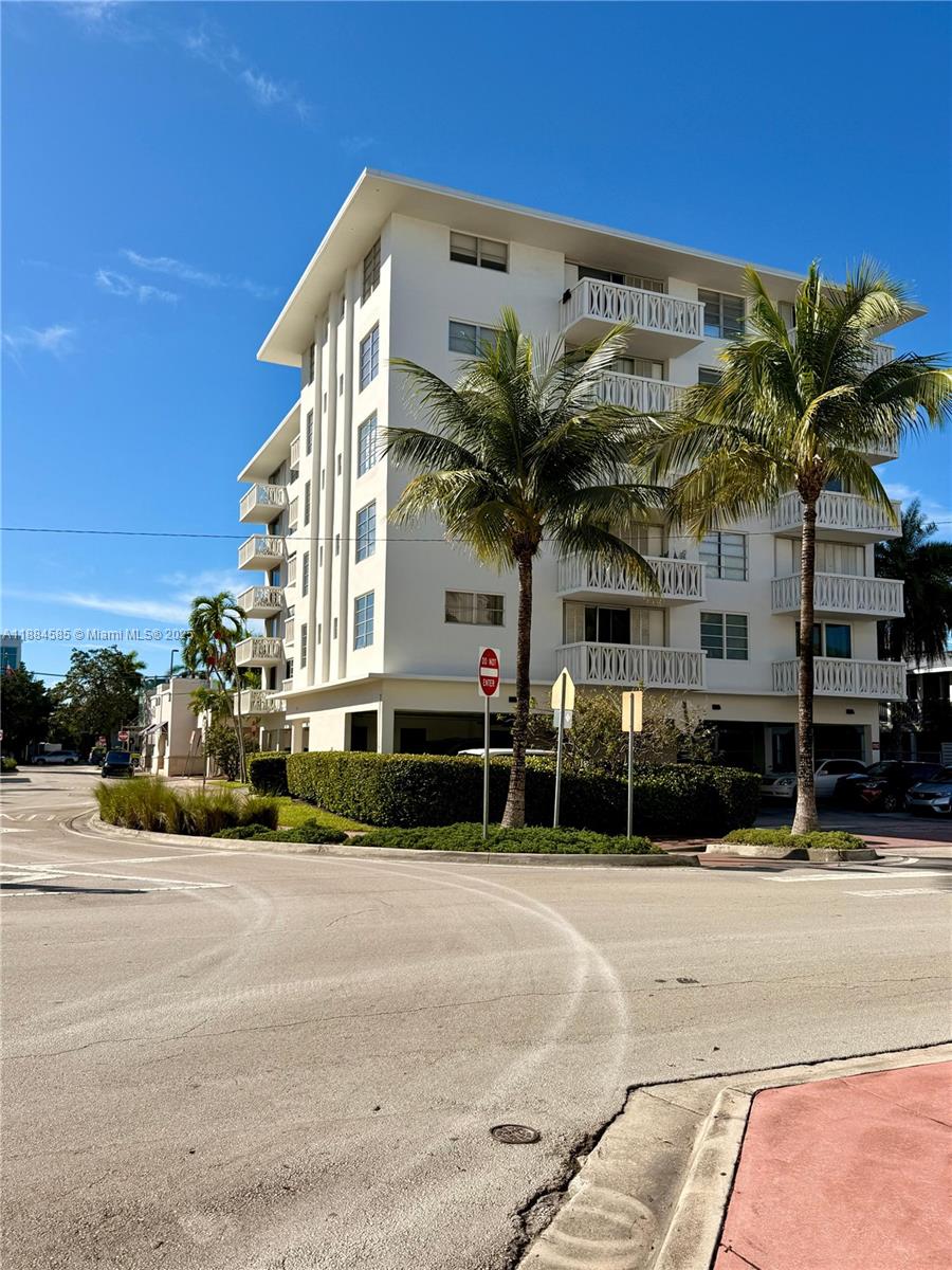 4142 N Jefferson Ave #4D, Miami Beach FL 33140
