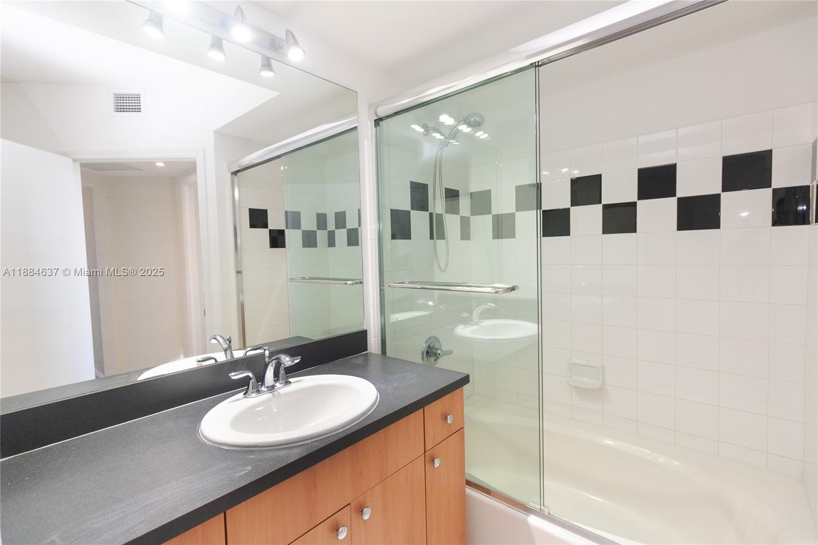 1330 West Ave #3405, Miami Beach FL 33139