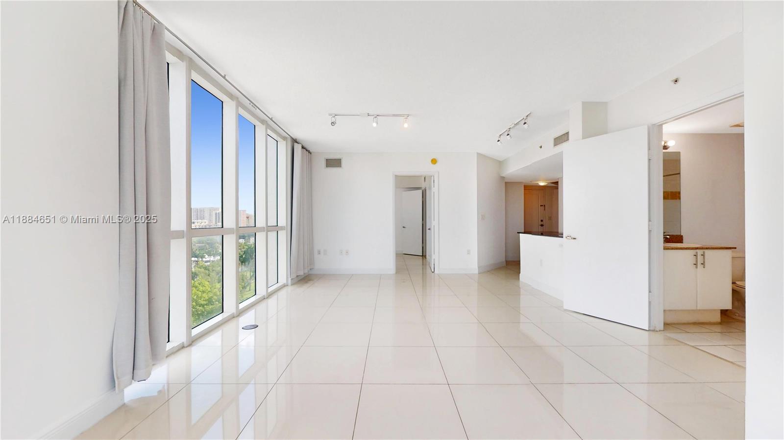 1871 NW S River Dr #1205, Miami FL 33125