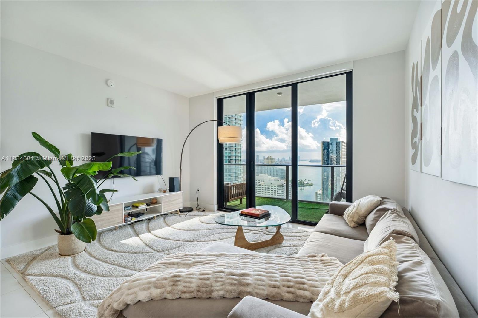 1010 Brickell Ave #3004, Miami FL 33131