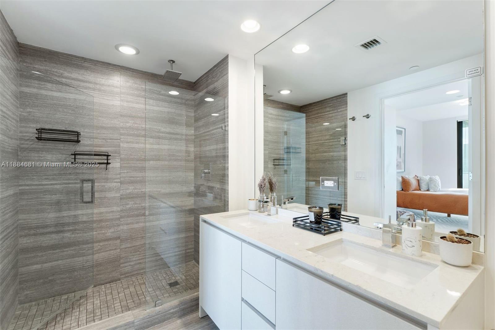 1010 Brickell Ave #3004, Miami FL 33131