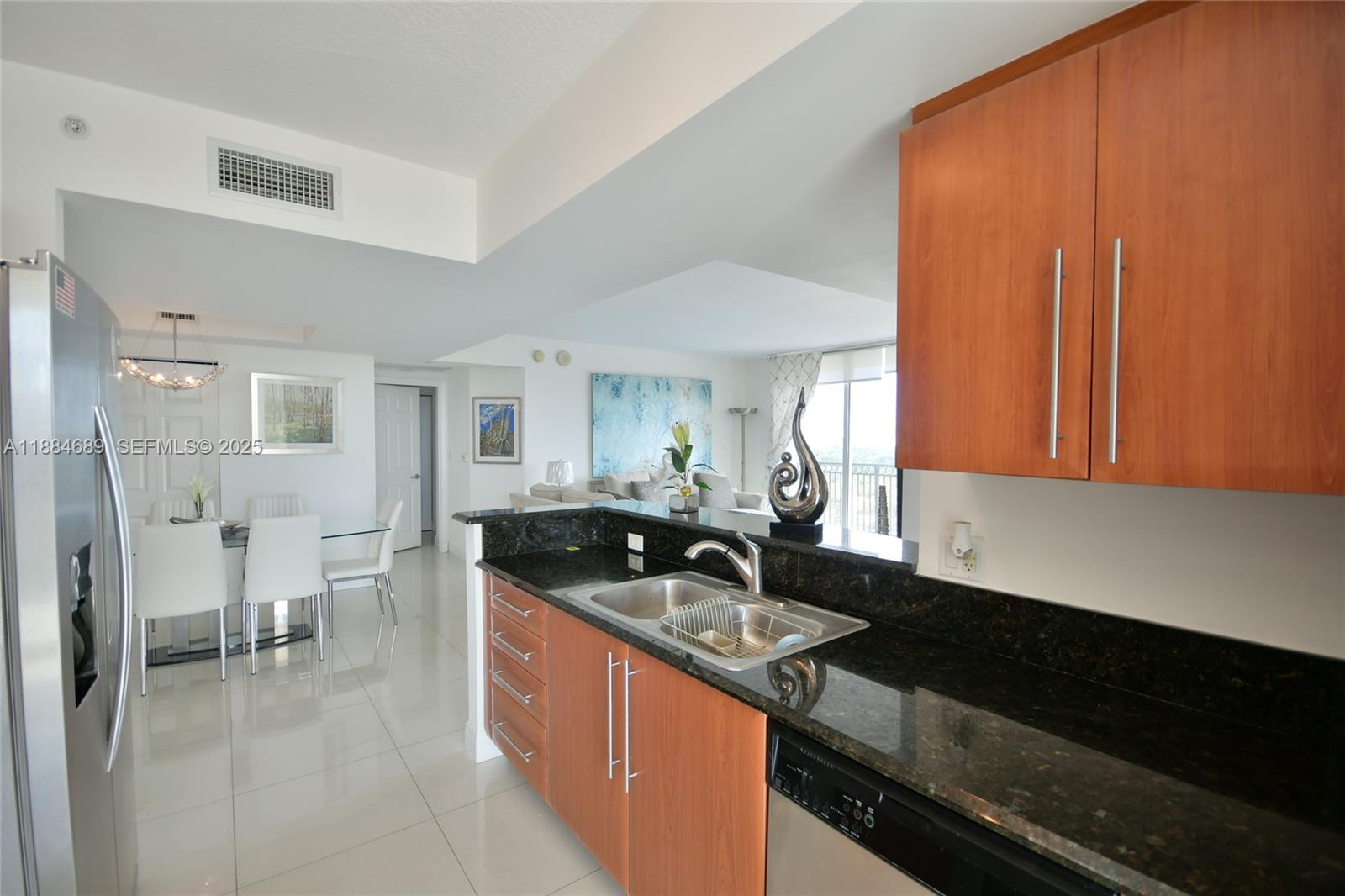 3232 SW 22nd Ter #1502, Miami FL 33145