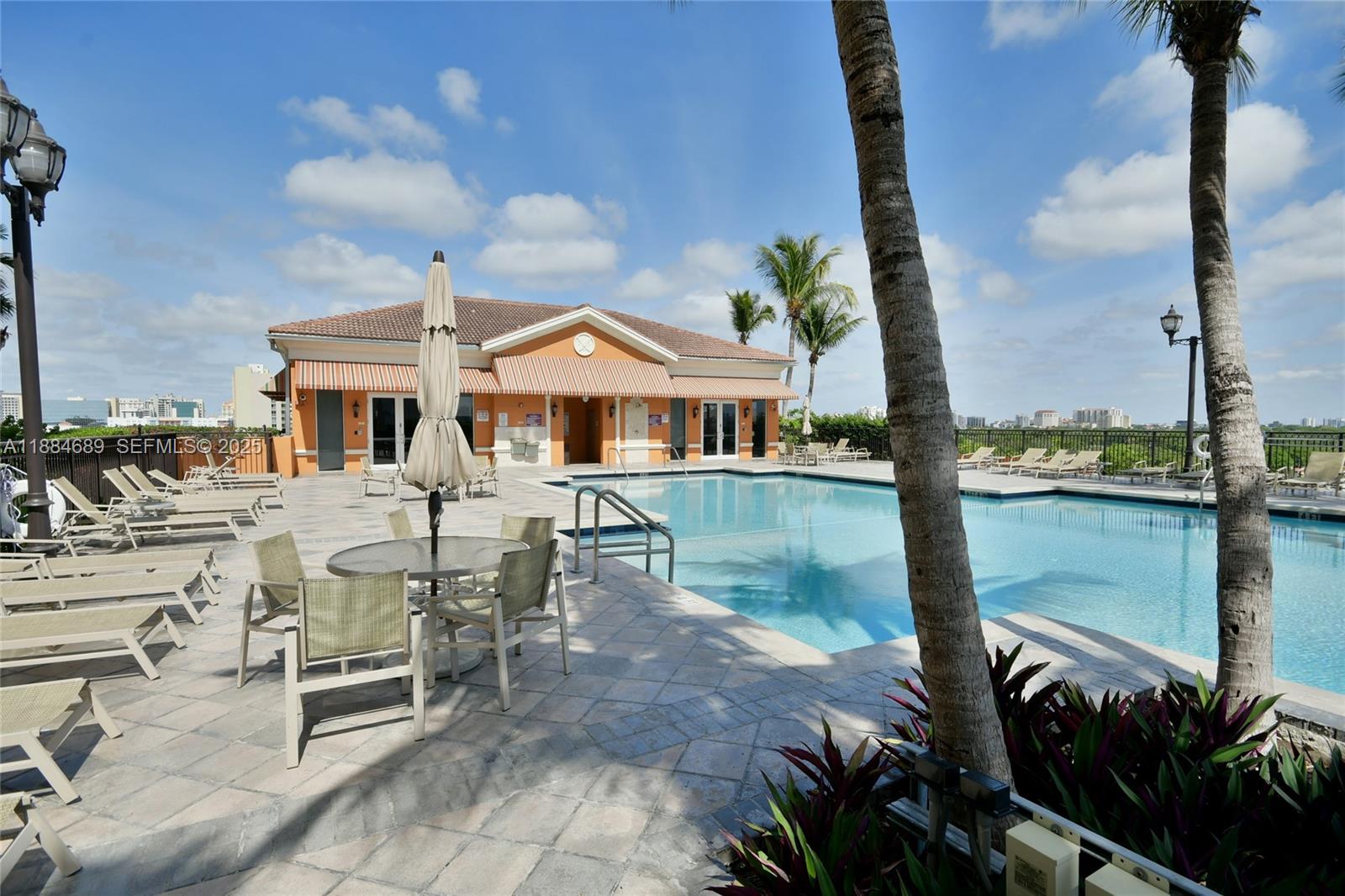 3232 SW 22nd Ter #1502, Miami FL 33145