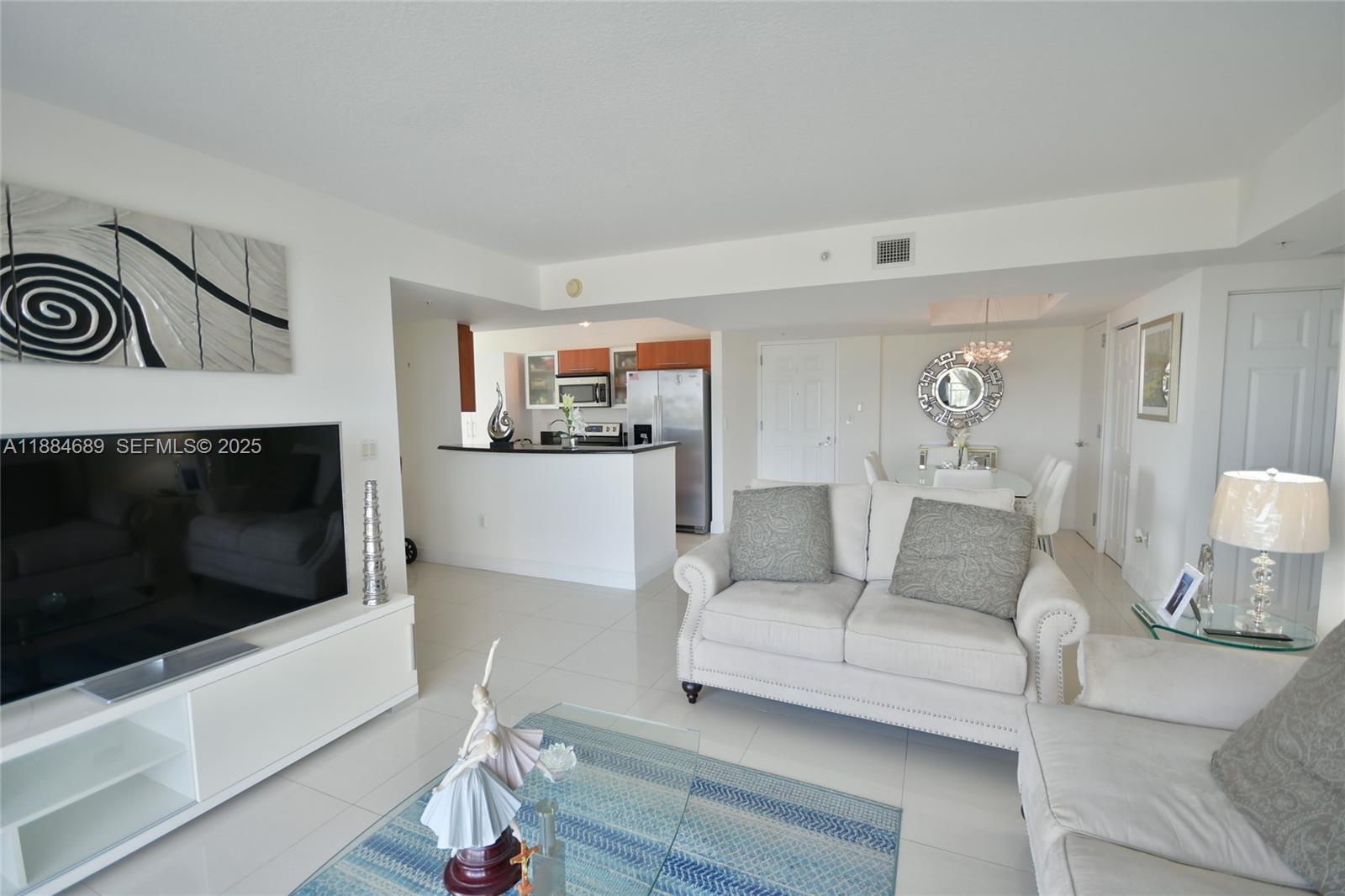 3232 SW 22nd Ter #1502, Miami FL 33145