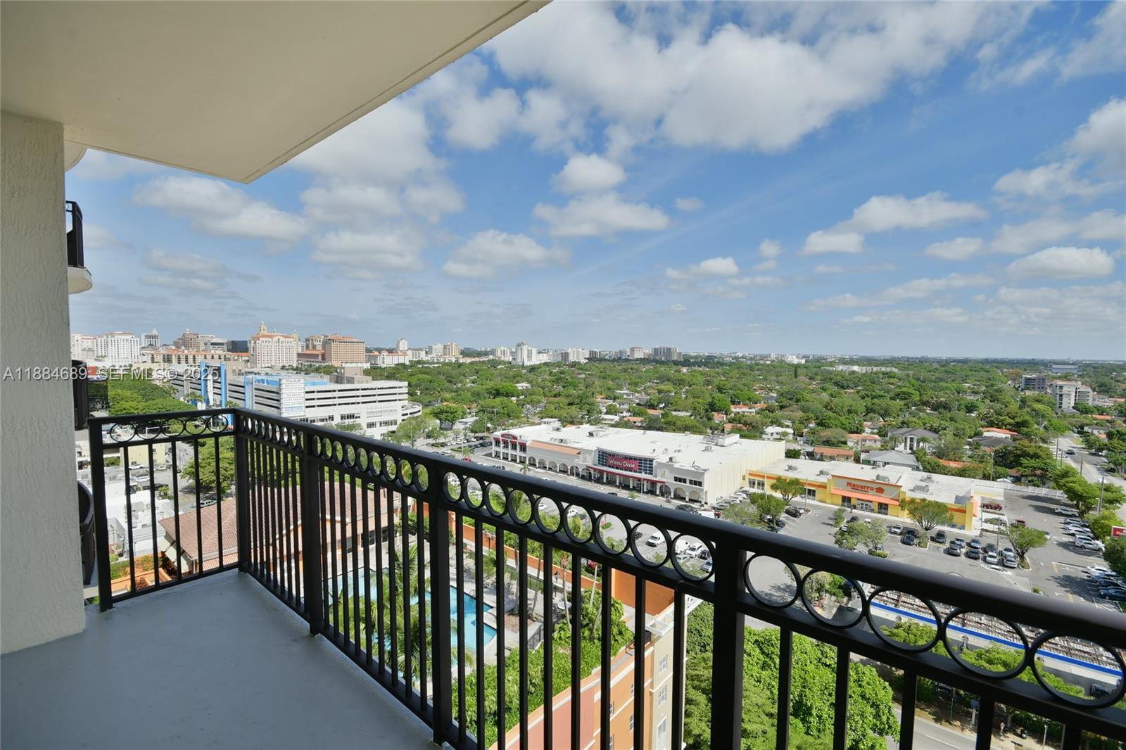 3232 SW 22nd Ter #1502, Miami FL 33145