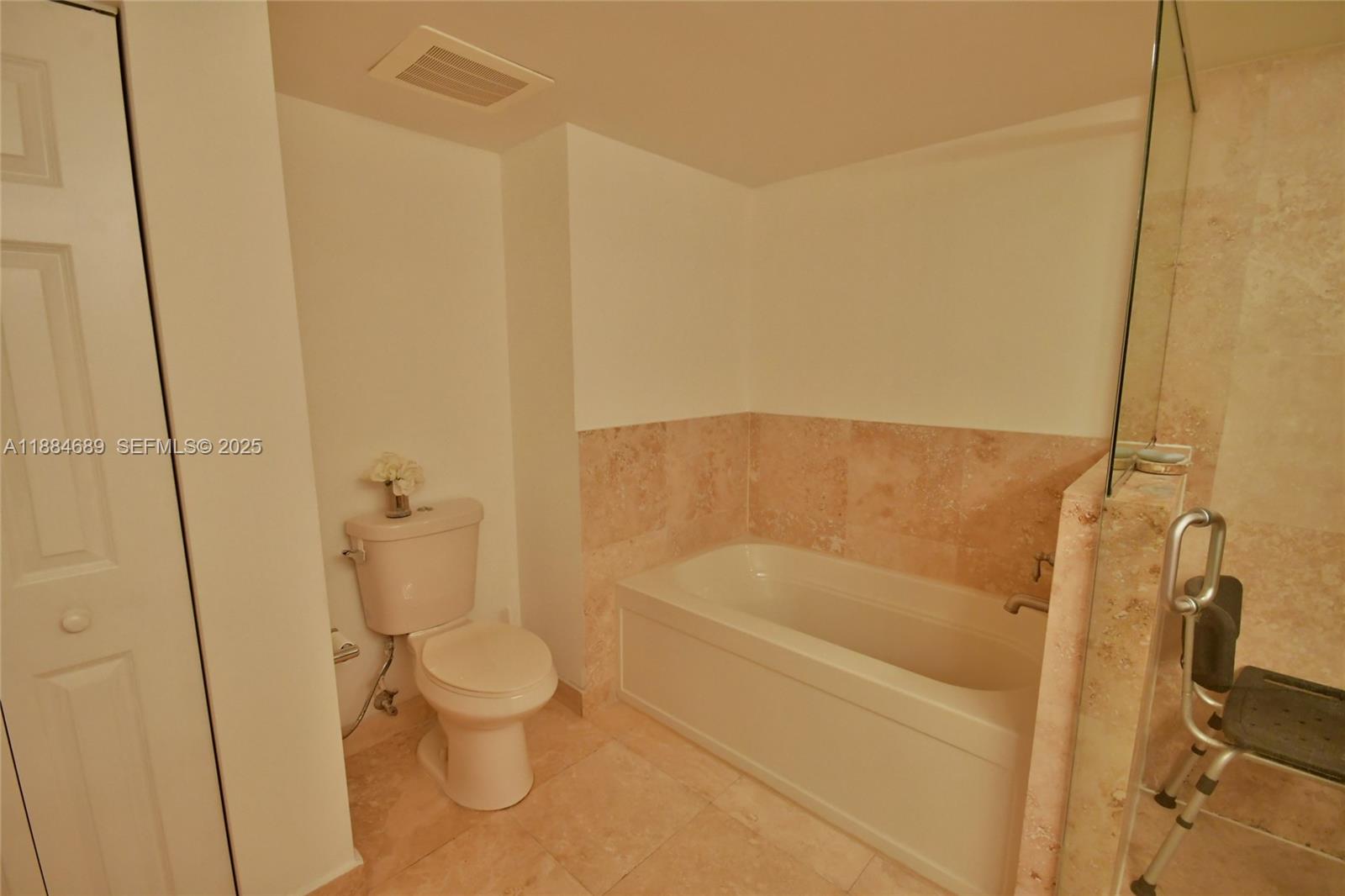 3232 SW 22nd Ter #1502, Miami FL 33145