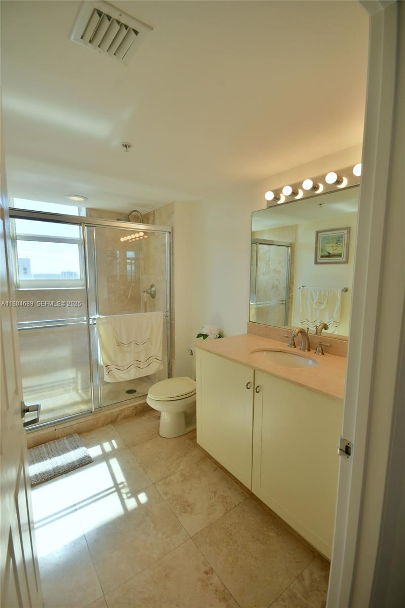 3232 SW 22nd Ter #1502, Miami FL 33145
