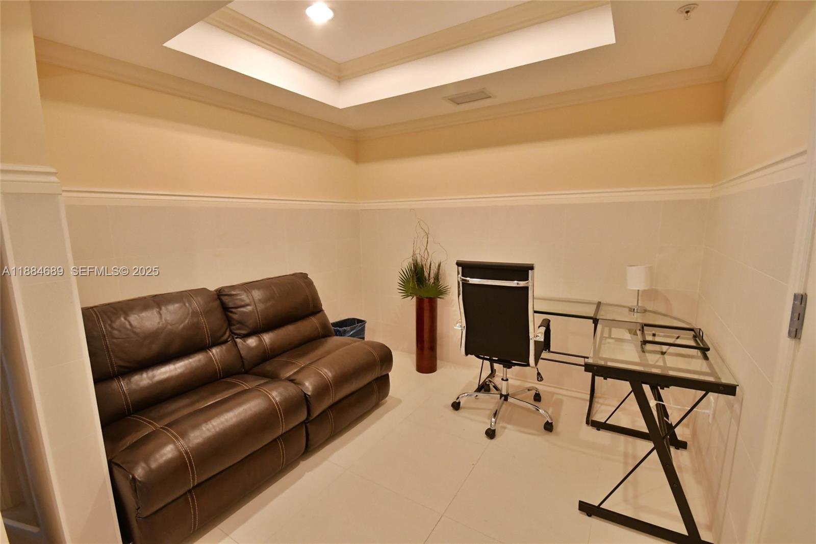 3232 SW 22nd Ter #1502, Miami FL 33145
