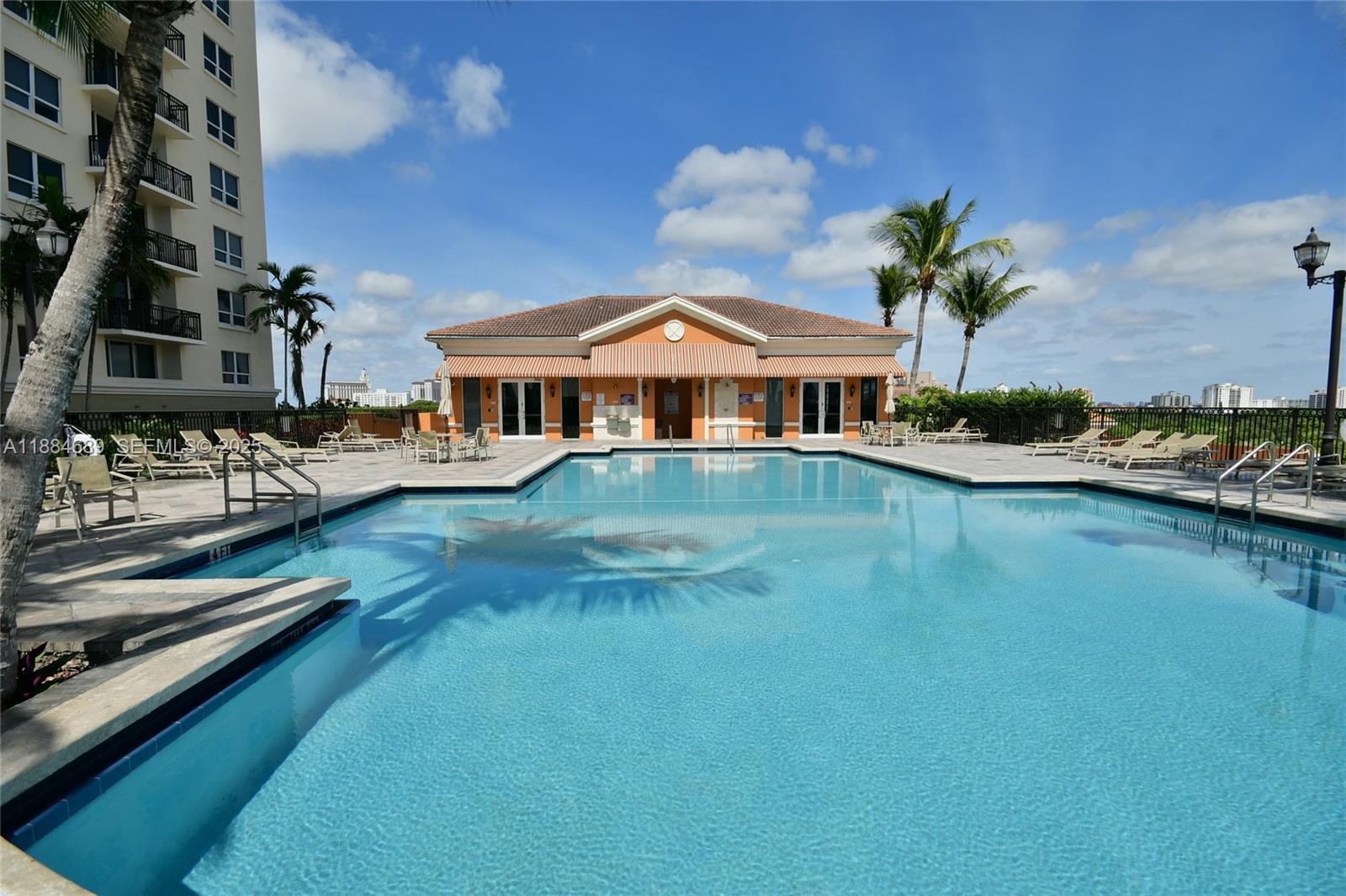 3232 SW 22nd Ter #1502, Miami FL 33145