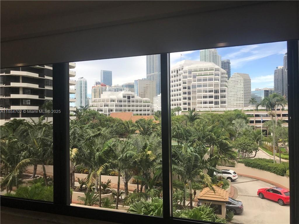 540 Brickell Key Dr #507, Miami FL 33131