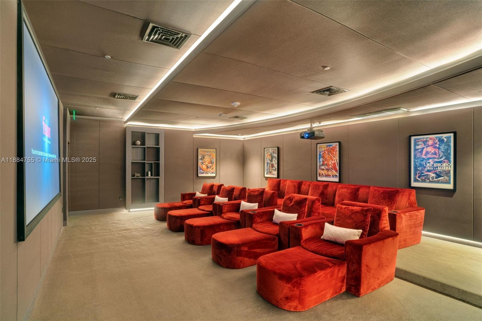 1000 Brickell Plz #4315, Miami FL 33131