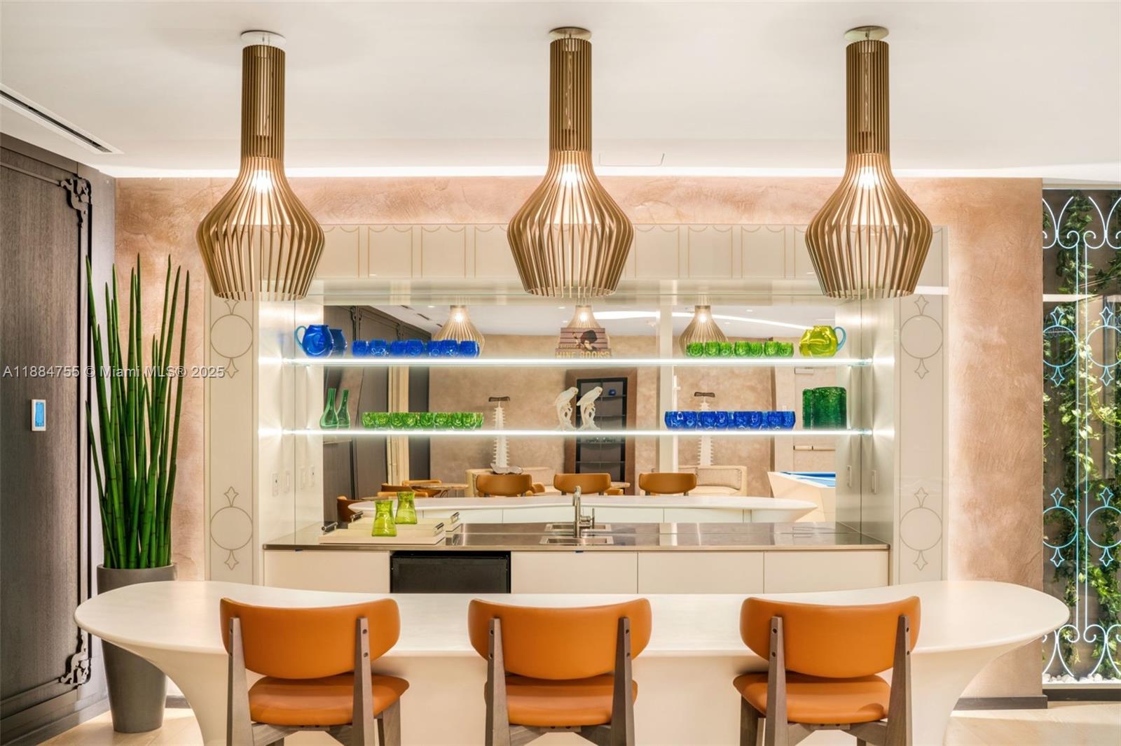 1000 Brickell Plz #4315, Miami FL 33131