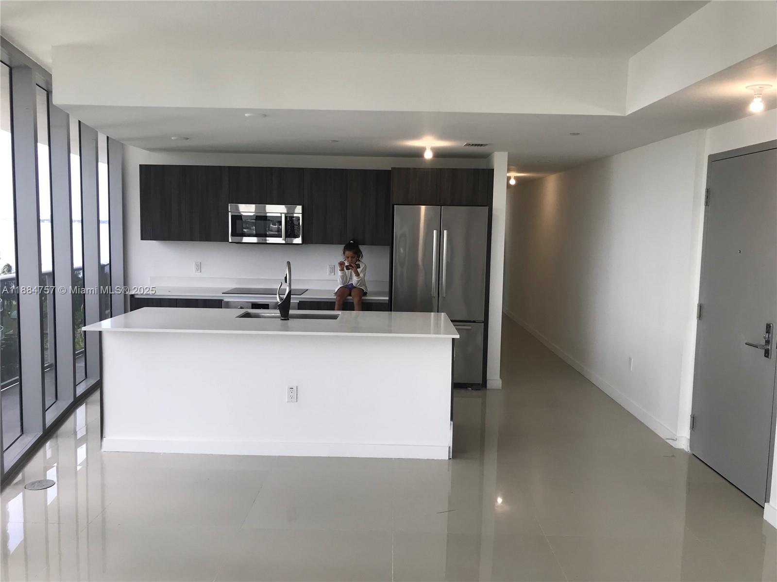 488 NE 18TH st #717, Miami FL 33132