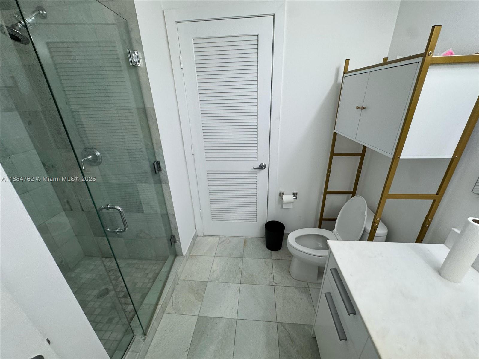 1050 Brickell Ave #2222, Miami FL 33131
