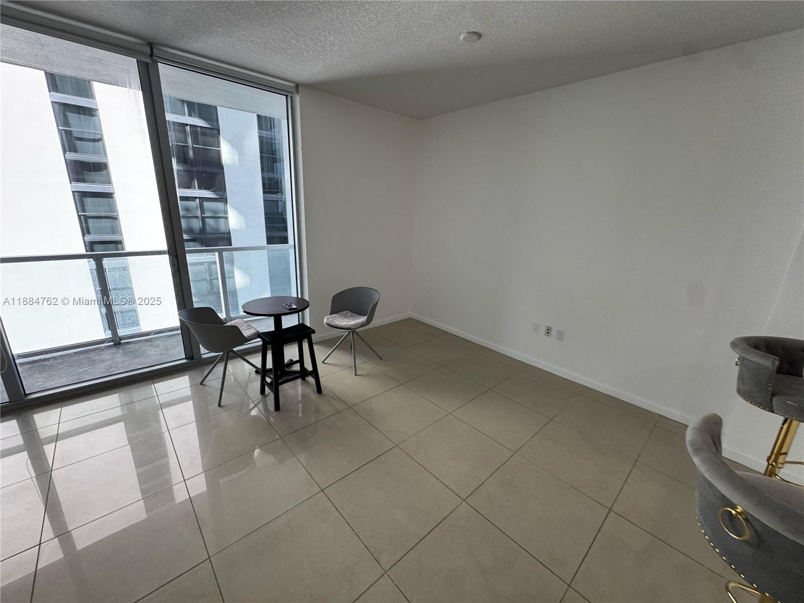 1050 Brickell Ave #2222, Miami FL 33131